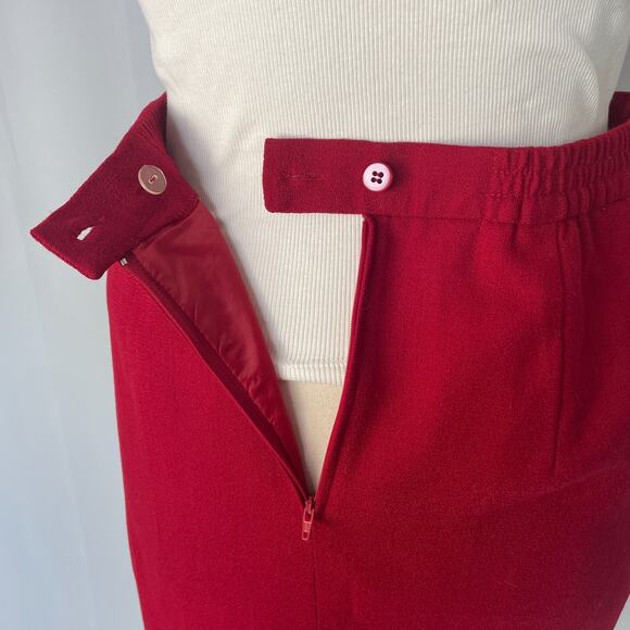 Vintage Mini Skirt Size 18W Red Solid Short Mini Worsted Wool Preppy Minimal 90s - Picture 8 of 11